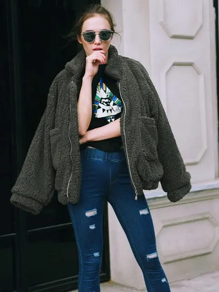 Faux Fur Big Pockets Zipper Women Teddy Coat