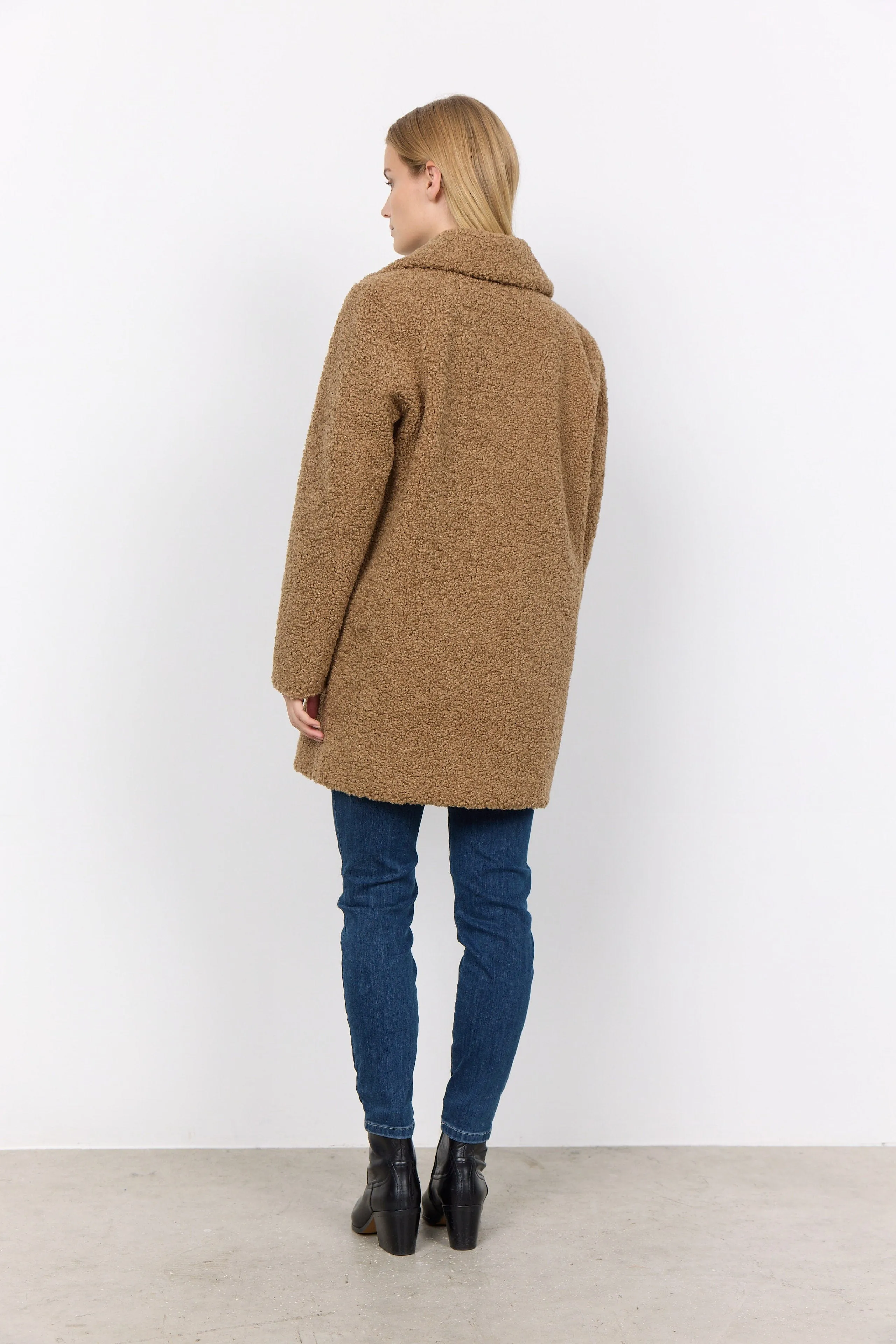 Mukite Teddy Doubled Breasted Coat - Desert Brown