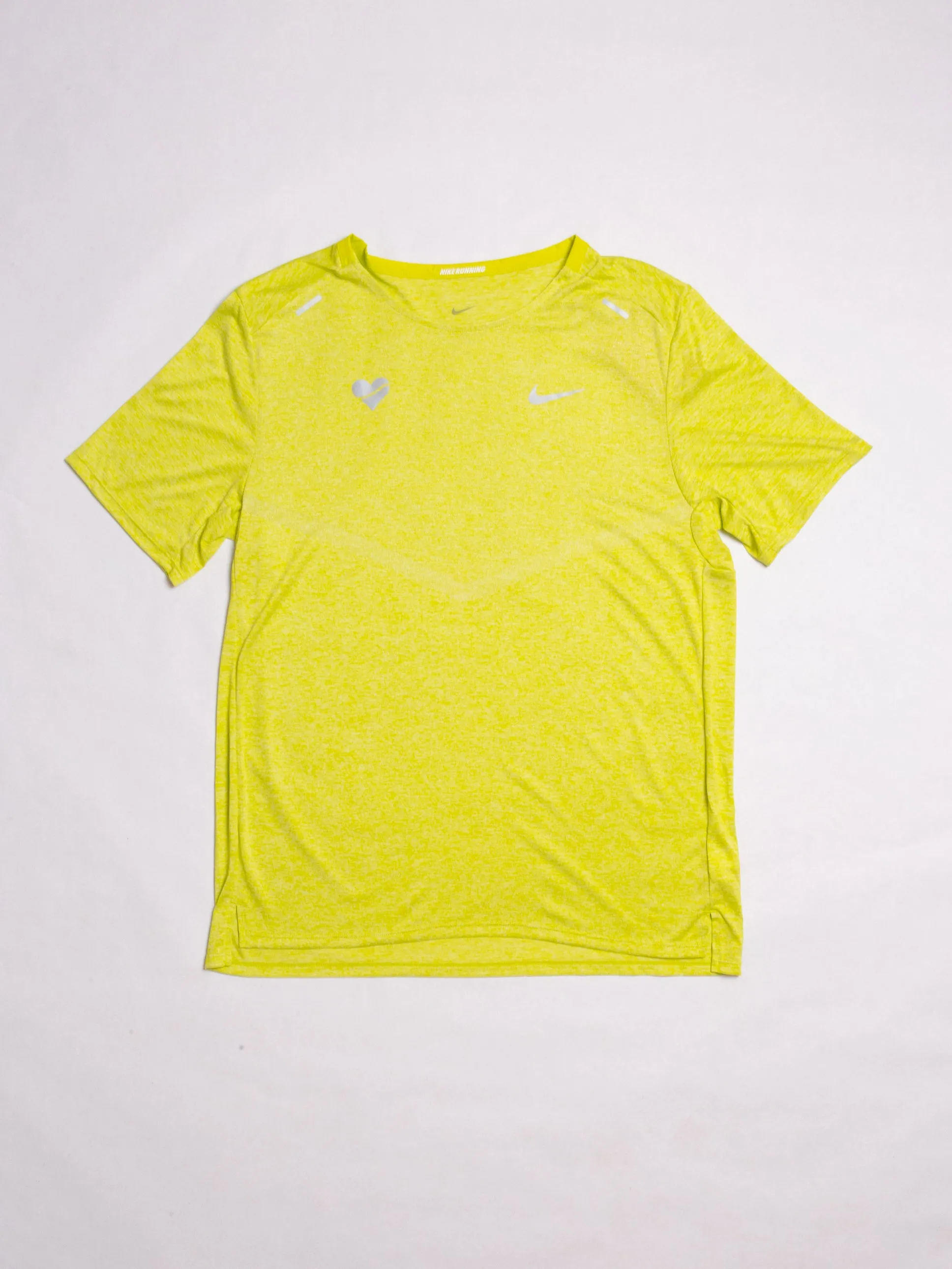 Nike Men's Dri-FIT Rise 365 Short-Sleeve Tee