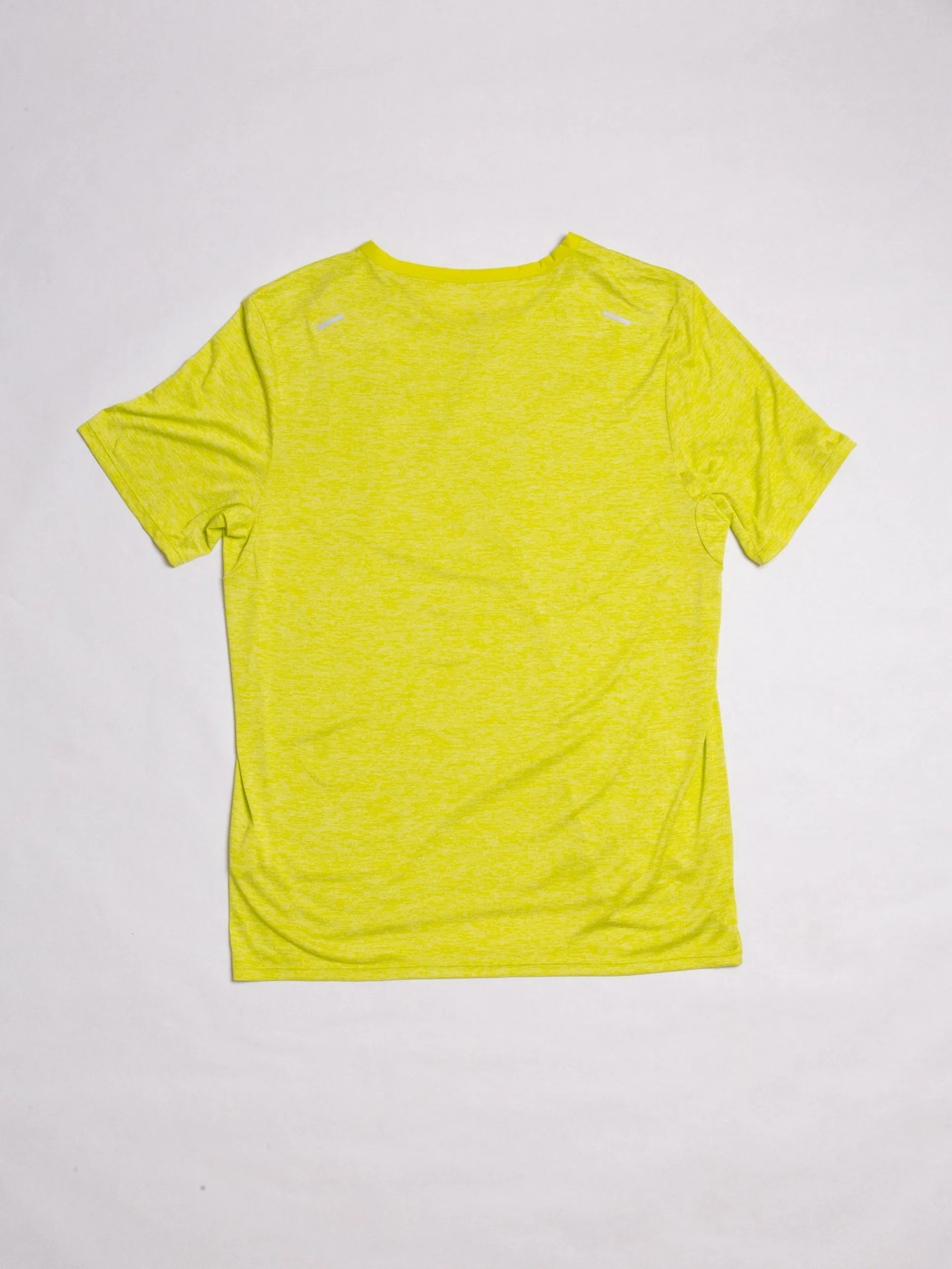 Nike Men's Dri-FIT Rise 365 Short-Sleeve Tee