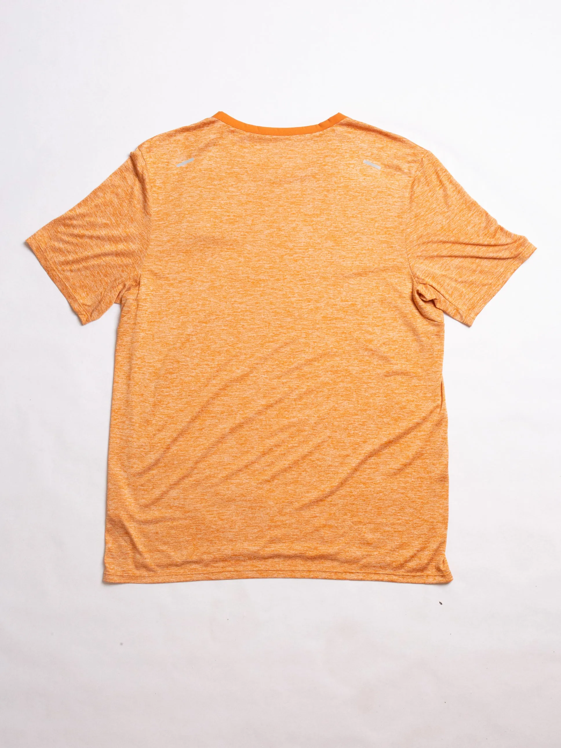 Nike Men's Dri-FIT Rise 365 Short-Sleeve Tee