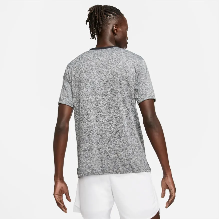 Nike Men's Dri-FIT Rise 365 Short-Sleeve Tee